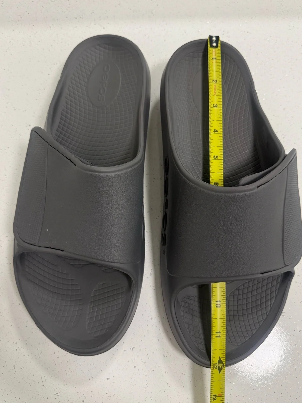 OOFOS Slide Gray Sandals